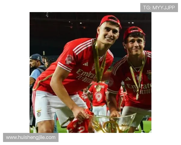 记者安东尼奥七年执教熟悉阵容 记者安东尼奥七年执教熟悉阵容